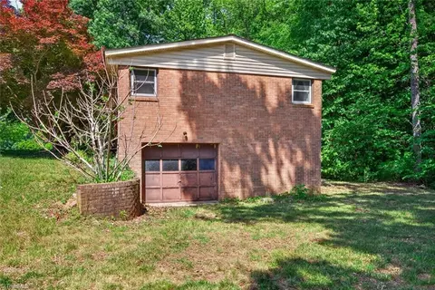 Exterior - 9791 Old Liberty Rd, Liberty, NC 27298 photo 5 of 8