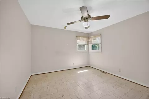 Bedroom - 9791 Old Liberty Rd, Liberty, NC 27298 photo 4 of 6