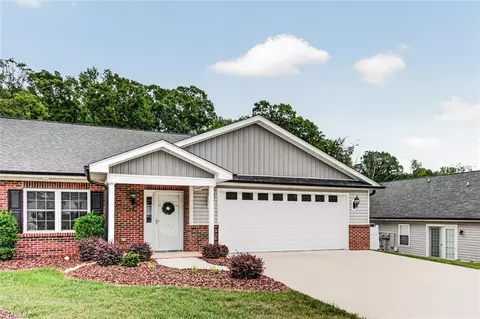 191 Whitley St, Asheboro, NC 27205