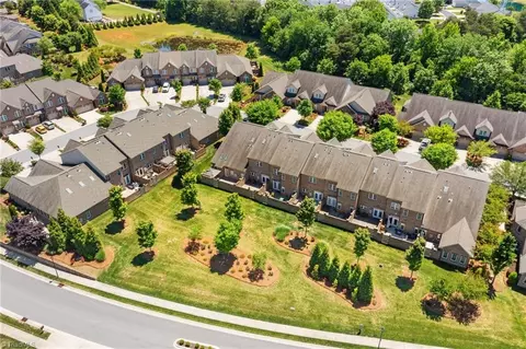 View/Area - 661 Nikyle Cir, High Point, NC 27265 photo 3 of 4