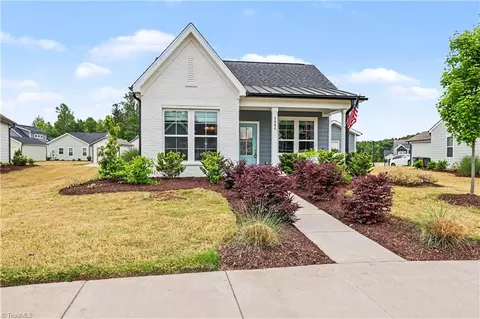 3904 Lundin Dr, Greensboro, NC 27407
