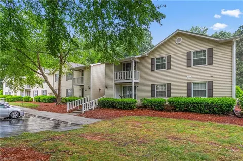 5645 Hornaday Rd #B, Greensboro, NC 27409