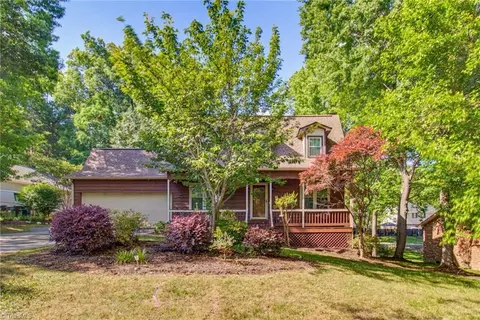106 Ashworth Ct, Trinity, NC 27370