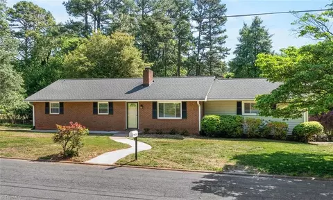 26 Eastside Dr, Lexington, NC 27292