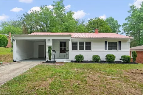 1410 Wiltshire St, High Point, NC 27265
