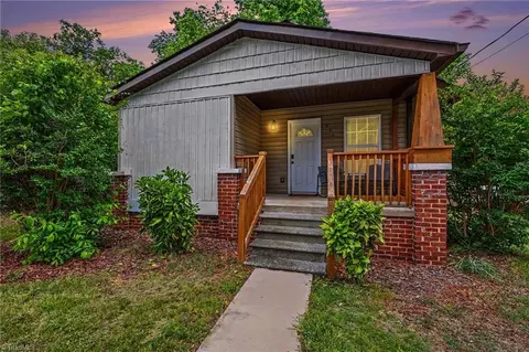 921 Pichard St, Greensboro, NC 27401
