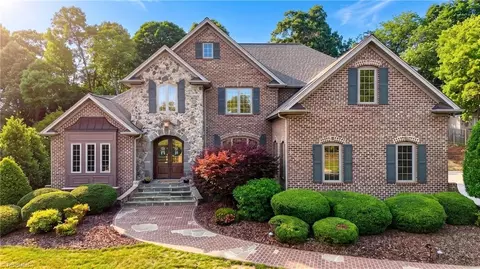 784 Anns Ct, Asheboro, NC 27205