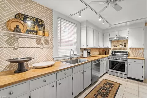 Kitchen - 405 Edgedale Dr, High Point, NC 27262 photo 2 of 3