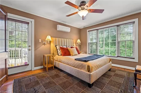 Bedroom - 405 Edgedale Dr, High Point, NC 27262 photo 1 of 6