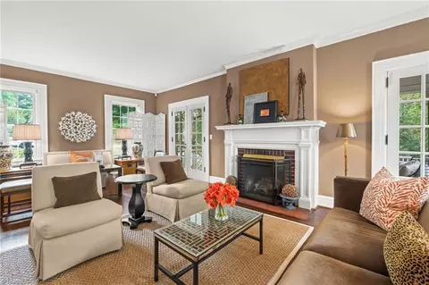 Living - 405 Edgedale Dr, High Point, NC 27262 photo 3 of 6