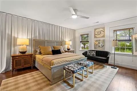 Bedroom - 405 Edgedale Dr, High Point, NC 27262 photo 3 of 6