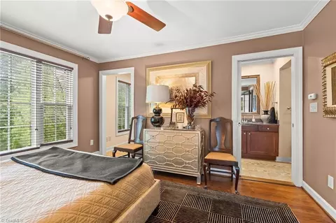 Bedroom - 405 Edgedale Dr, High Point, NC 27262 photo 2 of 6