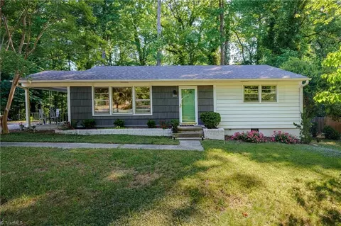 3314 Wilshire Dr, Greensboro, NC 27408