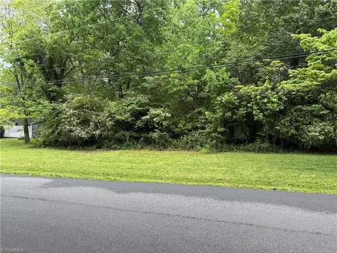 tbd 1 Center St, Jonesville, NC 28642