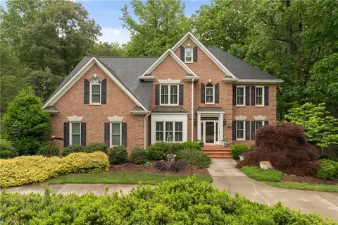 3763 Sandalwood Ln, Winston Salem, NC 27106