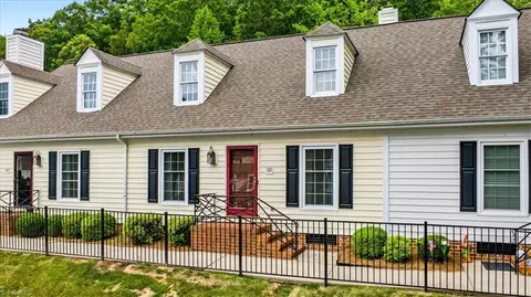 330 Presnell St W, Asheboro, NC 27203