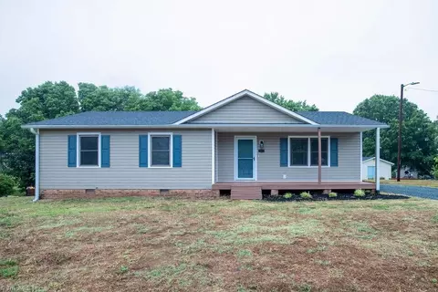 7064 Kennedy Rd, Trinity, NC 27370