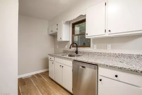 Kitchen - 7064 Kennedy Rd, Trinity, NC 27370 photo 2 of 2