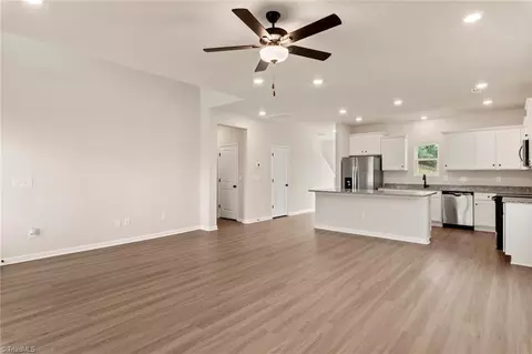Living - 204 Macintosh Dr, King, NC 27021 photo 3 of 4