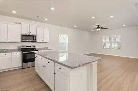 Living - 204 Macintosh Dr, King, NC 27021 photo 4 of 4