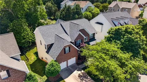3806 Bridlington Dr, Greensboro, NC 27455