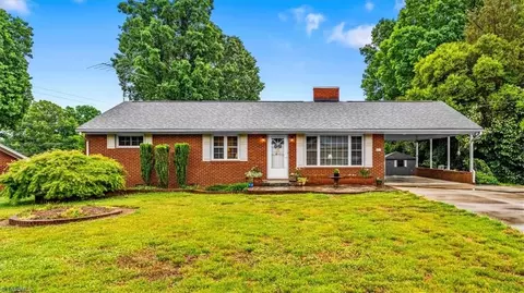 440 Eldorado Rd, Asheboro, NC 27205