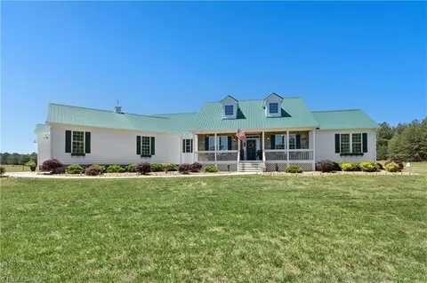 2120 Roney Lineberry Rd, Burlington, NC 27217