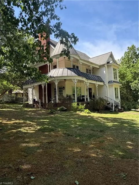 11538 Nc Highway 87, Eden, NC 27288