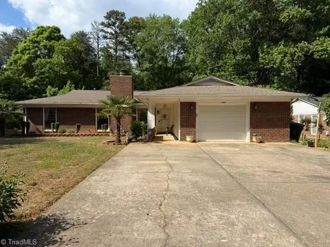 3108 Darden Rd, Greensboro, NC 27407