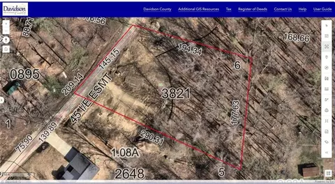 212 Holland Ln, Thomasville, NC 27360