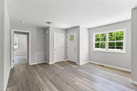 Entry Way - 9272 Us Highway 64, Trinity, NC 27370 photo 1 of 4