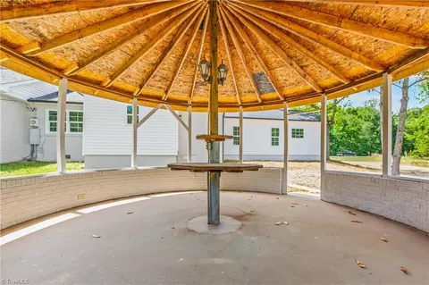 Exterior - 9272 Us Highway 64, Trinity, NC 27370 photo 6 of 9