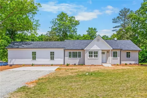 9272 Us Highway 64, Trinity, NC 27370