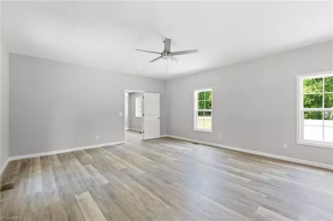 Living - 9272 Us Highway 64, Trinity, NC 27370 photo 6 of 6