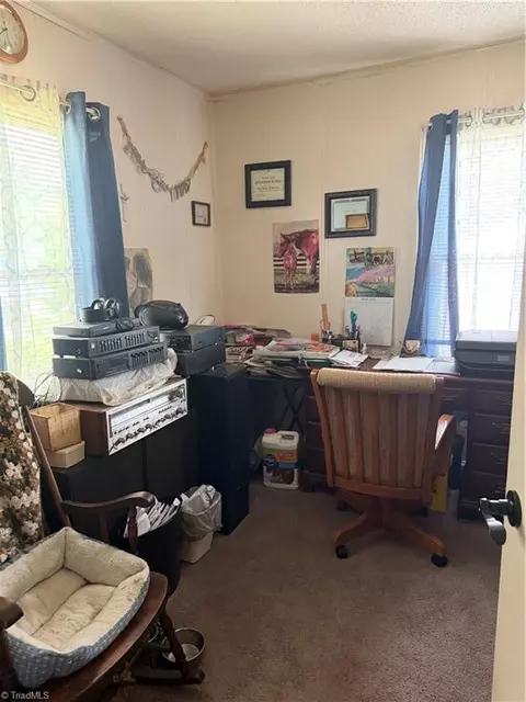 432 Friddle Dr, High Point, NC 27260 photo 8