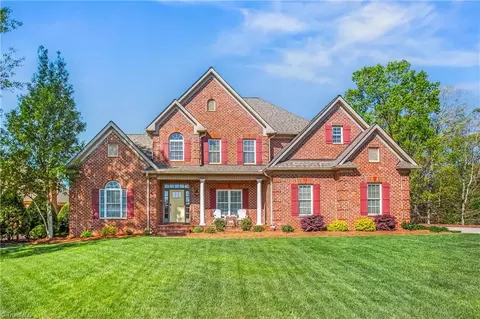 1032 Salem Village Ln, Clemmons, NC 27012