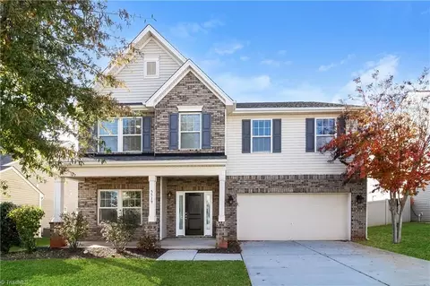 5519 Hardie Farm Dr, Greensboro, NC 27405