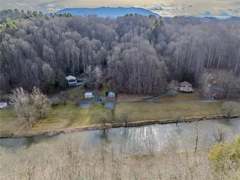 8 9 Haven Rdg, Lansing, NC 28643