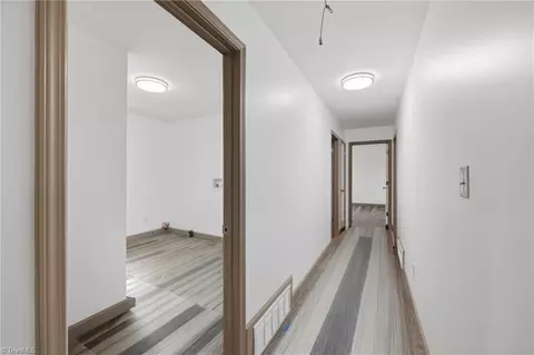 Entry Way - 954 Parsonsville Rd, Purlear, NC 28665 photo 2 of 2