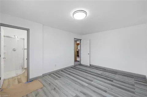 Bedroom - 954 Parsonsville Rd, Purlear, NC 28665 photo 2 of 6