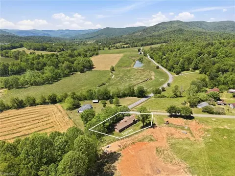 View/Area - 954 Parsonsville Rd, Purlear, NC 28665 photo 4 of 5