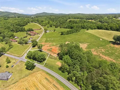View/Area - 954 Parsonsville Rd, Purlear, NC 28665 photo 3 of 5