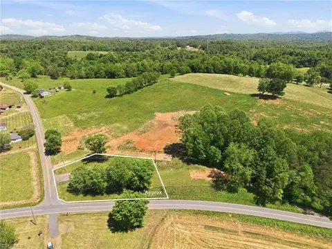 View/Area - 954 Parsonsville Rd, Purlear, NC 28665 photo 2 of 5