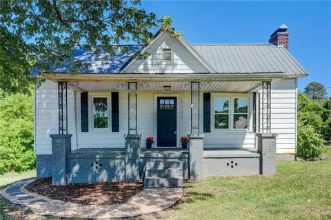 2102 Carolina Mill Rd, Burlington, NC 27217