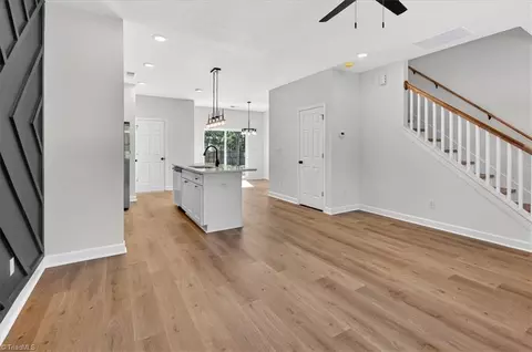 Entry Way - 2108 Moose Rd, Kannapolis, NC 28083 photo 2 of 6