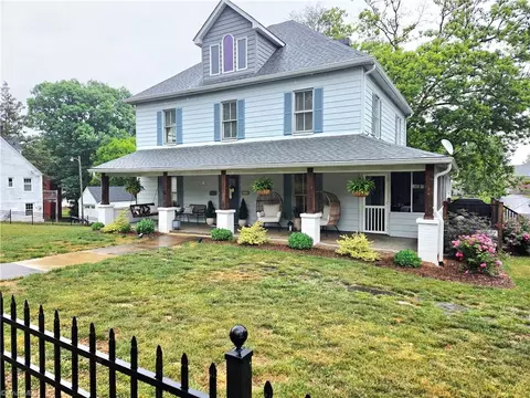 1202 Trogdon St, North Wilkesboro, NC 28659