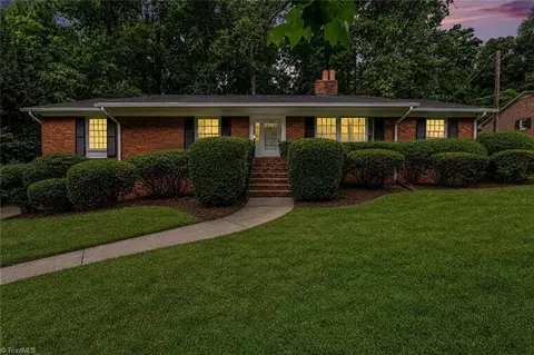 1128 Partridge Ln, Winston Salem, NC 27106