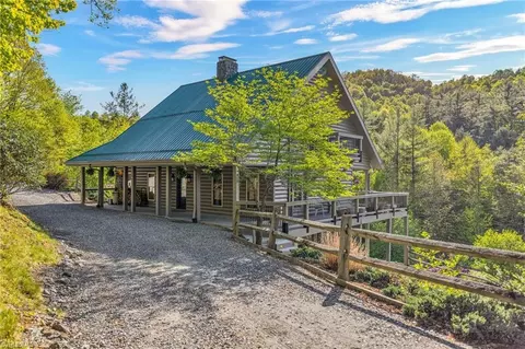 164 Deelani Trl, Fleetwood, NC 28626