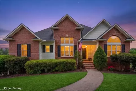 144 High Meadows Rd, Advance, NC 27006
