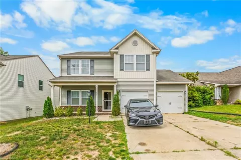 427 Inlet Place Dr, Winston Salem, NC 27127
